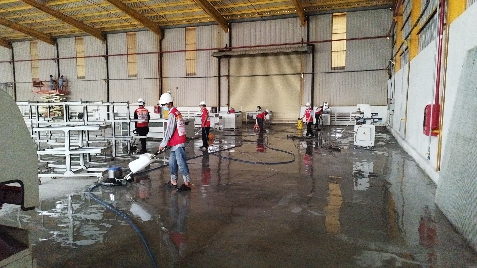 Dịch vụ vệ sinh công nghiệp tại Đồng Nai Dịch vụ vệ sinh công nghiệp tại Đồng Nai